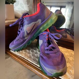 NIKE Air Max 2013 Electric Grape and Lime Green Running Sneaker‎ Kid's Size 8.5